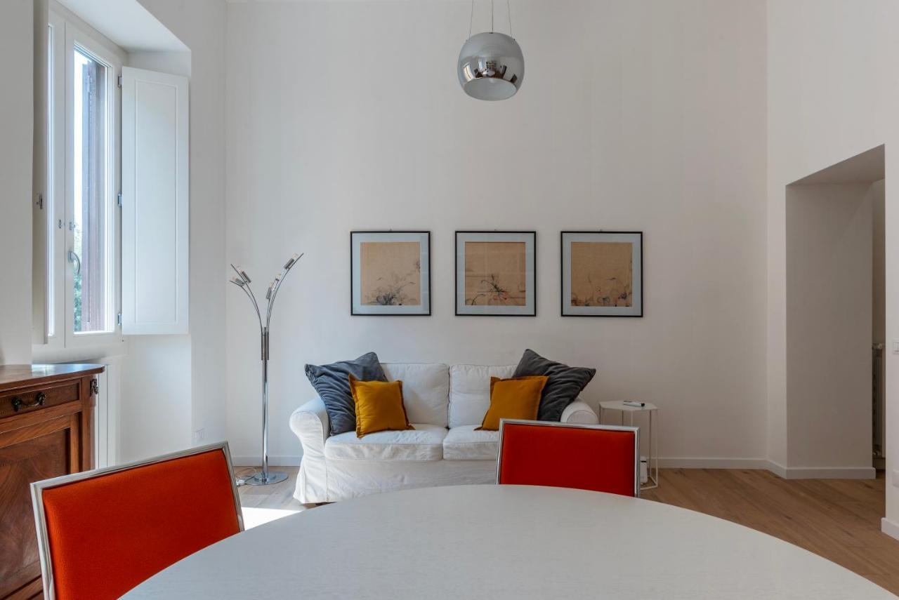 Termini & Acquario Romano Bright Apartment Exterior photo